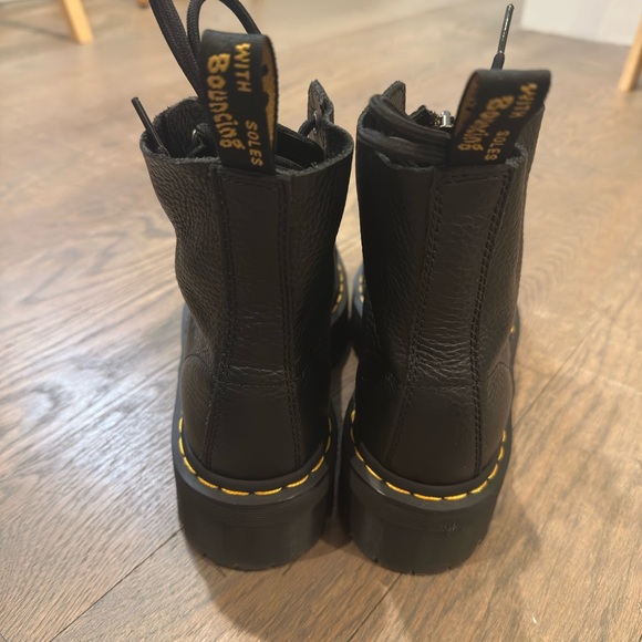 Dr. Martens Sinclair Black Leather boots - Picture 2 of 3